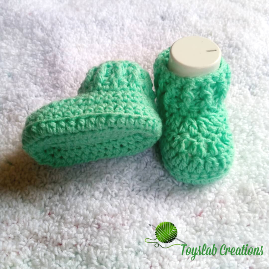 fast and easy crochet baby booties | toyslab creations