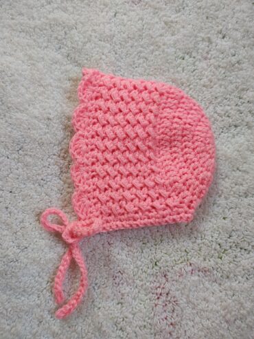 Fast and Easy Crochet Baby Bonnet | Free Pattern | toyslab creations