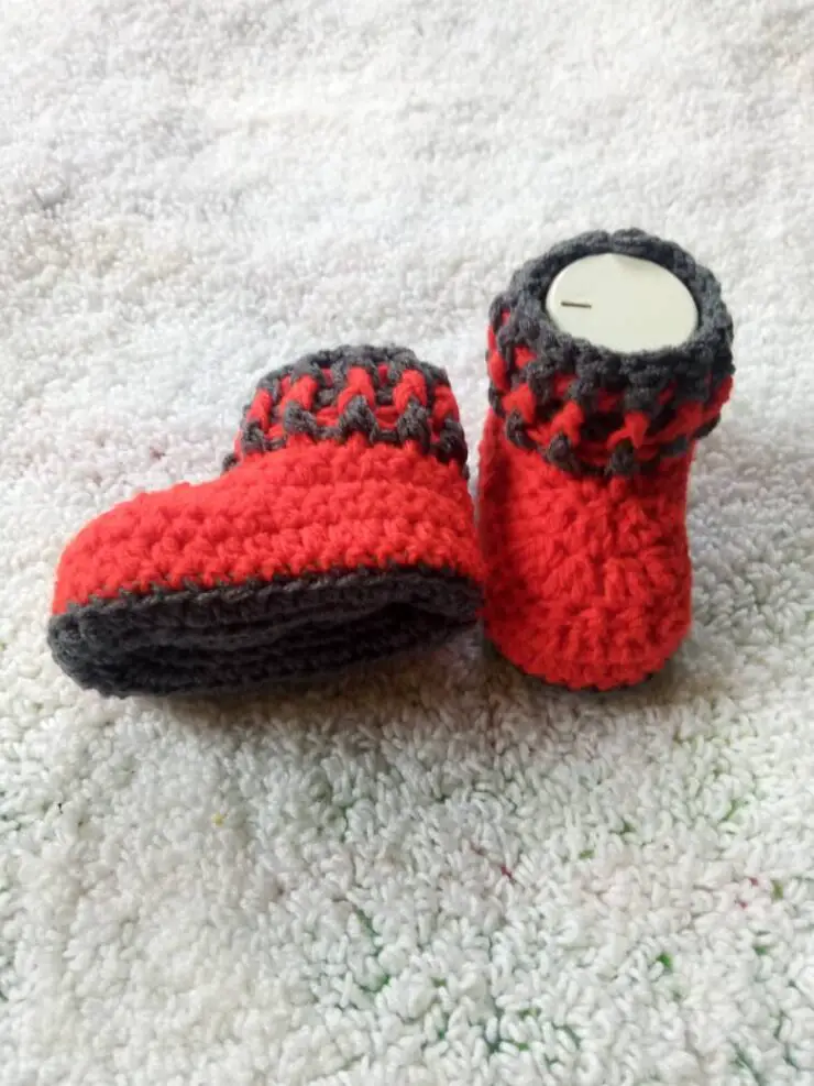 Fast and Easy Crochet Baby Booties | Free Pattern | toyslab creations