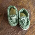crochet baby moccasins free pattern