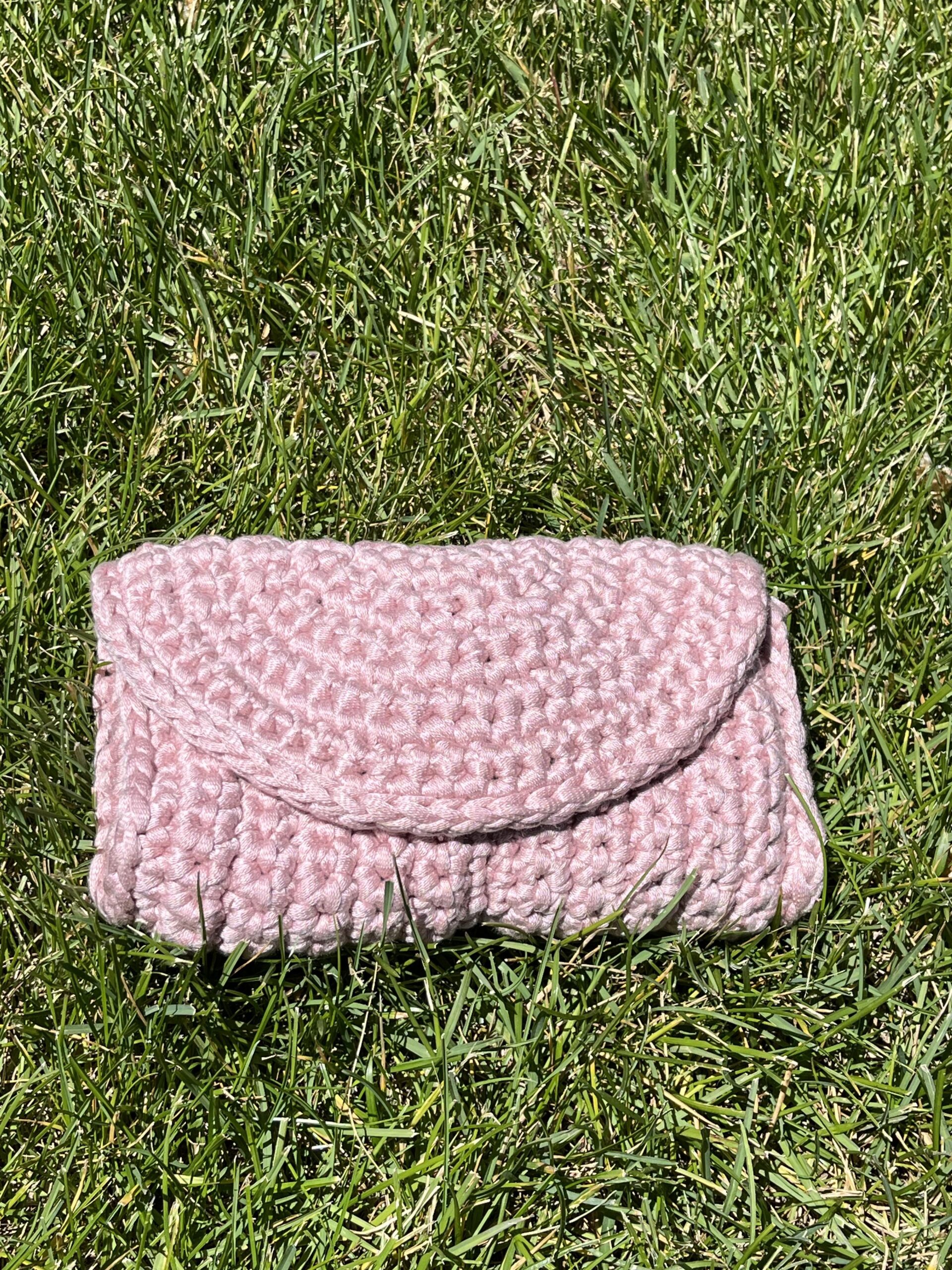 crochet sling bag