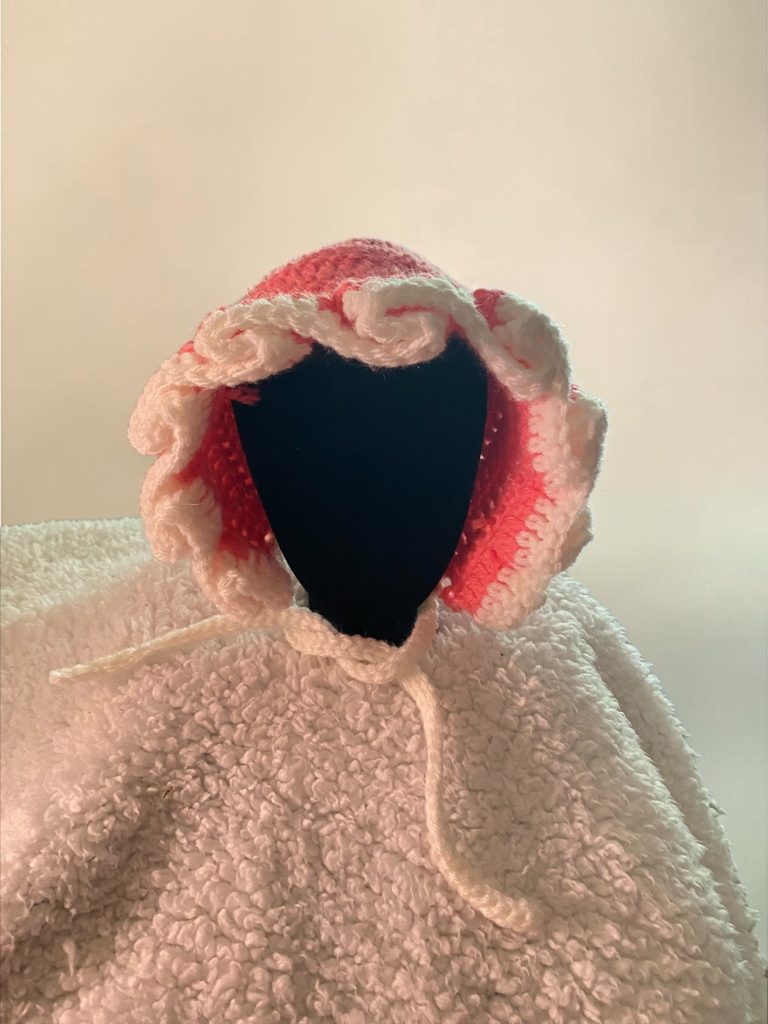crochet baby bonnet